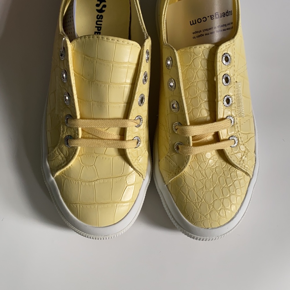 Superga croc emboss sneaker yellow 6.5 7 7.5 8 NWT - Picture 4 of 16